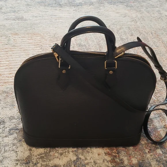 Louis Vuitton epi black alma - Picture 2 of 16